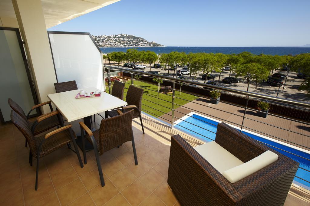 Apartaments Terraza - Salata Mar Roses Exterior photo